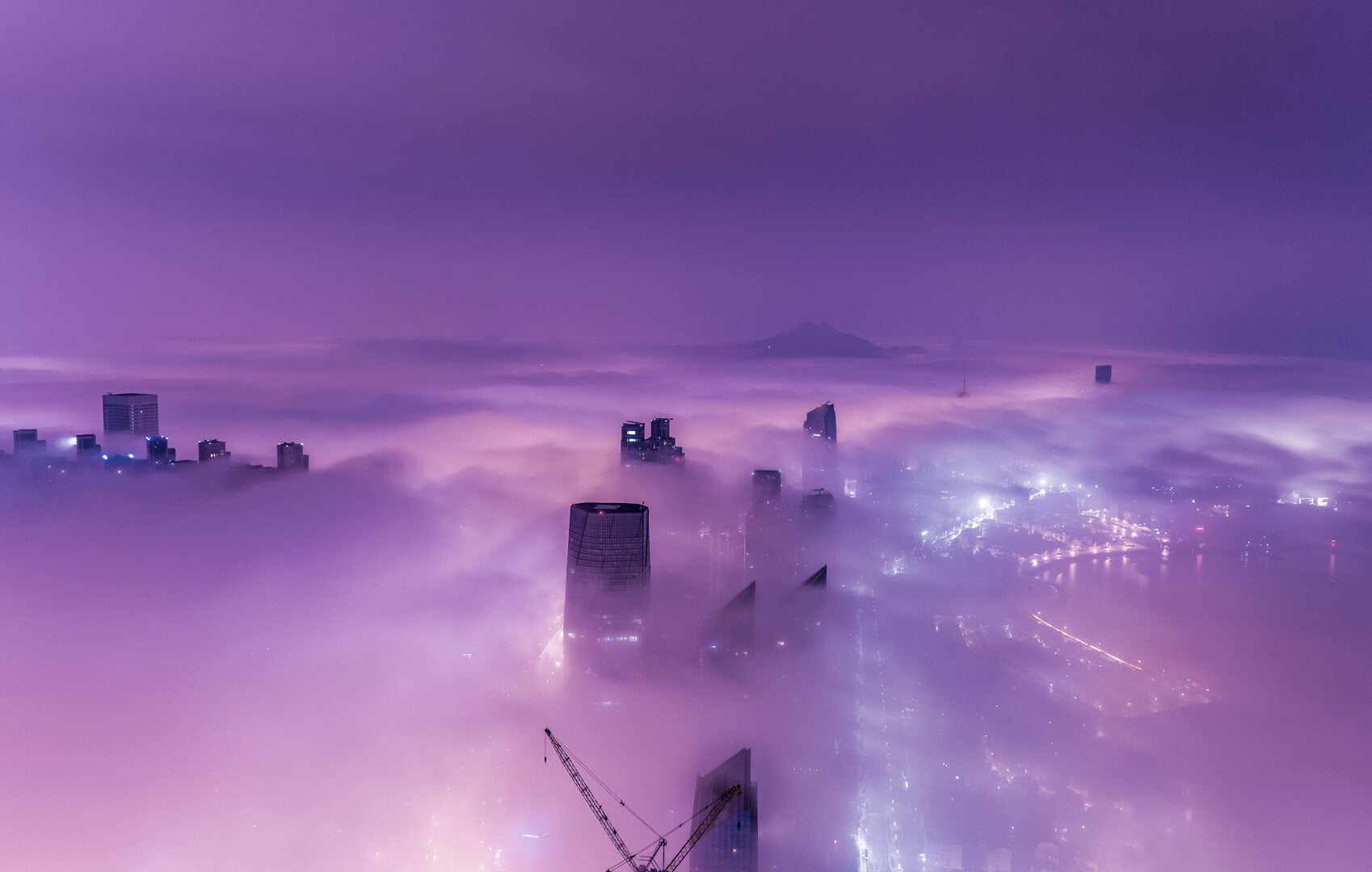 Abstract-city-in-the-clouds-Crocus_PPT